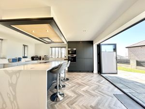 Photo 8- click for photo gallery